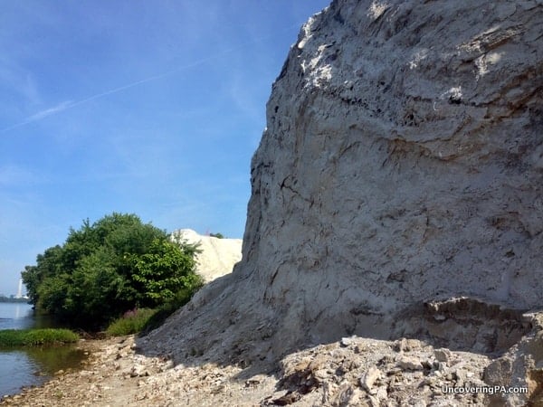 The impressive view from the bottom of the White Cliffs of Conoy.