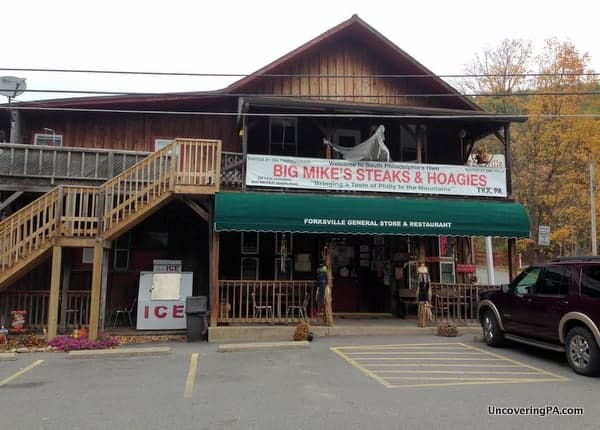 Where to eat at Worlds End State Park: Forksville General Store
