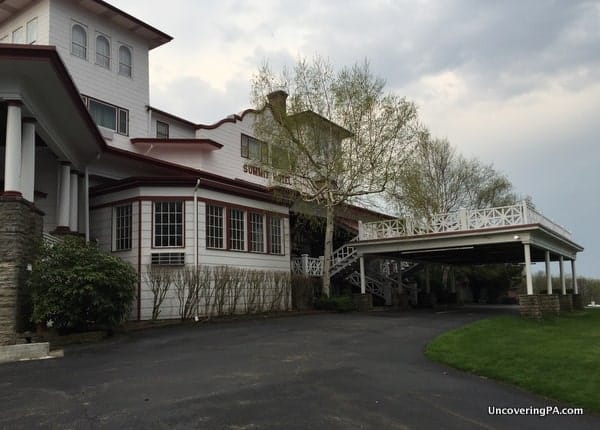 Review of the Historic Summit Inn in Farmington, PA