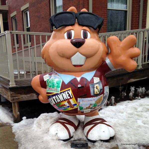 There are 32 Punxsutawney Phil statues in Punxsutawney, Pennsylvania.