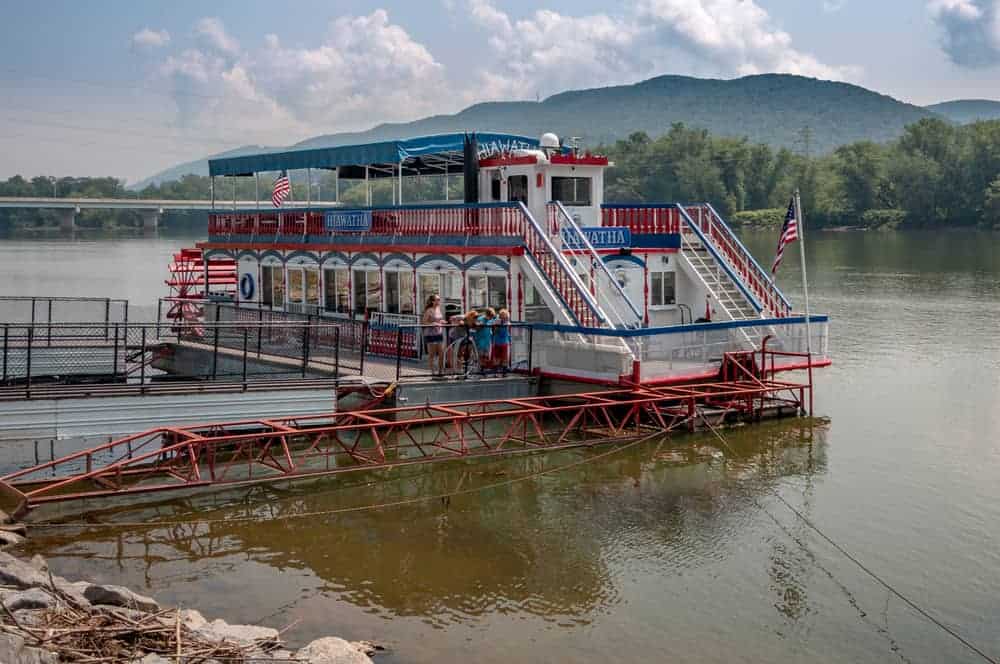 Riding the Hiawatha Riverboat in Williamsport, PA