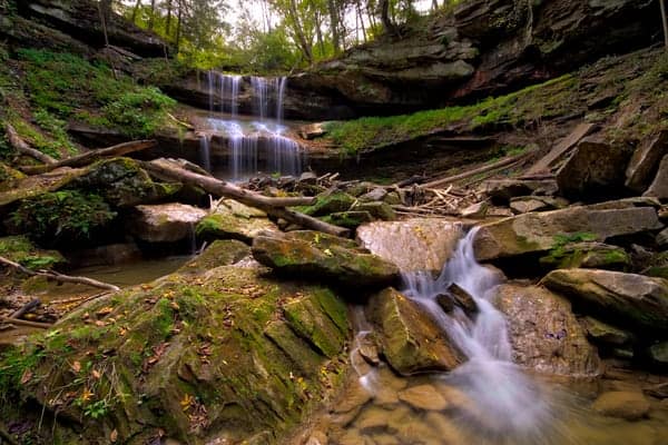 How to get to quakertown falls near New Castle, Pennsylvania