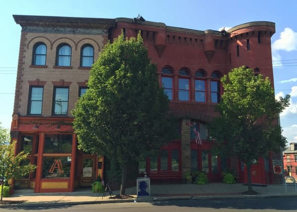 Uncovering the Legacy of Roberto Clemente at Pittsburgh's Roberto Clemente  Museum - Uncovering PA