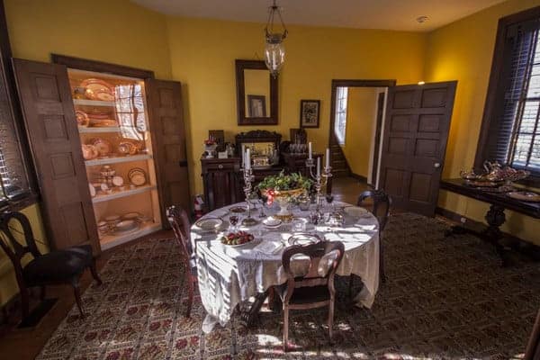 Dining room at Wheatland in Lancaster, PA