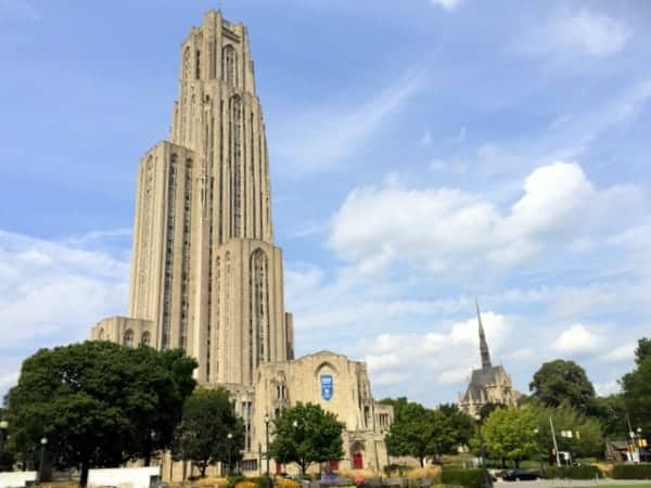 7 Man-Made Wonders of Pennsylvania - The Cathedral of Learning in Pittsburgh