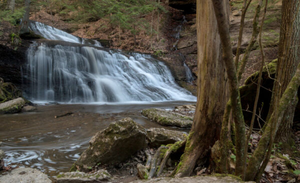 How to get to Hell's Hollow Falls in McConnells Mill State Park