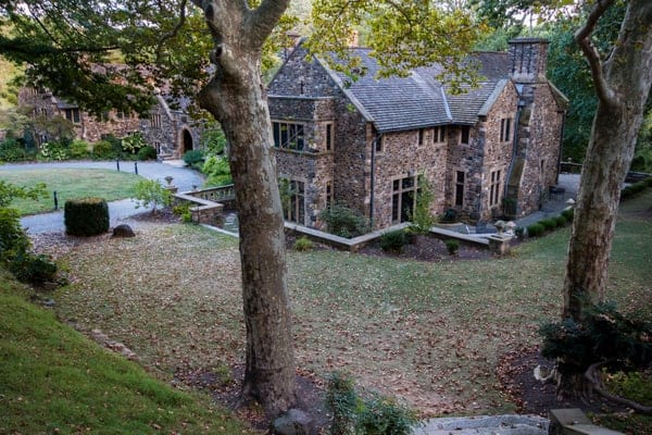 Hunting Hill Mansion în Ridley Creek State Park, lângă Philly