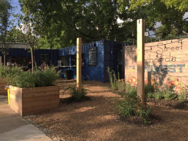 Philly Beer Gardens: PHS Pop-Up Beer Garden