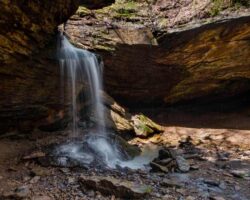 Pennsylvania Waterfalls: Frankfort Mineral Springs Falls in Raccoon Creek State Park