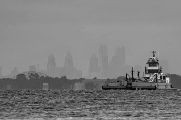 Where to shoot photos of Philadelphia's Skyline: Neshaminy State Park