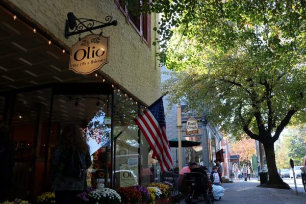 Olio Olive Oil & Balsamics in Lititz, PA