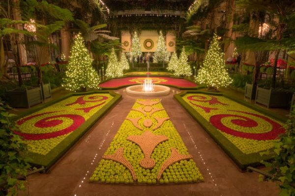 Christmasy Things to do in Pennsylvania: Longwood Gardens