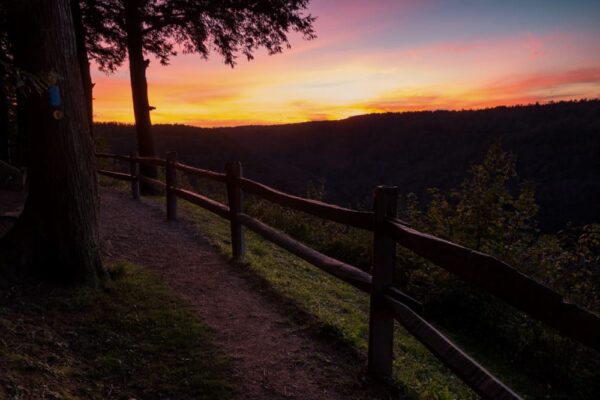 Hiking the Loyalsock Trail in Worlds in State Park