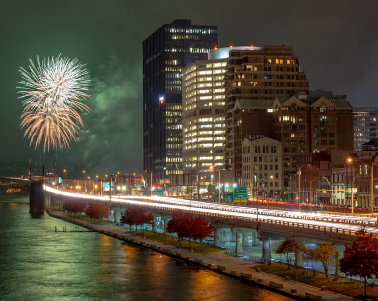 Light Up Night in Pittsburgh A Fantastic Kick Off for the Holiday