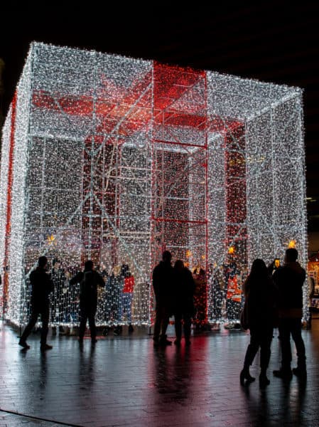 Shopping at the Christmas Markets in Philly