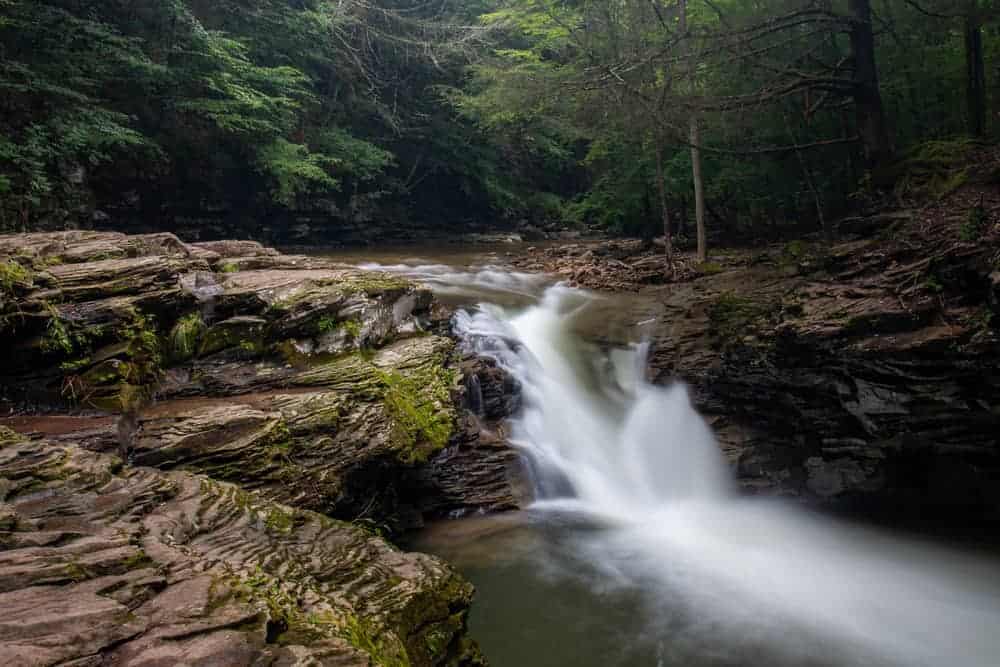 Camión golpeado en frente de tomar Pennsylvania Waterfalls: The Waterfalls of Rock Run in PA's McIntyre Wild  Area - Uncovering PA