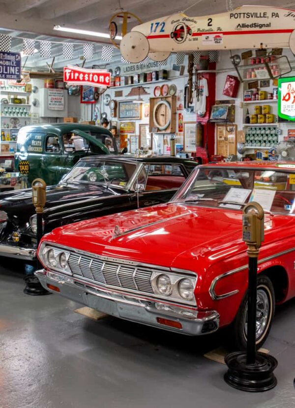 Visiting the Amazing Jerry's Classic Cars and Collectables Museum in