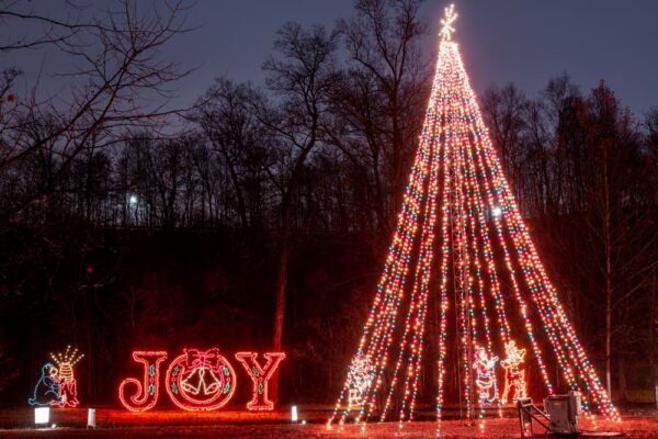 Holiday Lights on the Lake in Altoona, PA