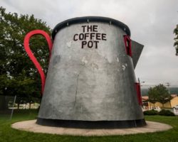 Visiting the Giant Bedford Coffee Pot Along the Lincoln Highway