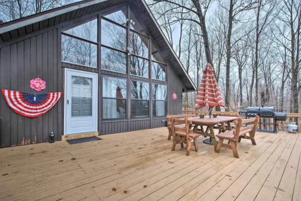 Secluded Cabin in the Poconos