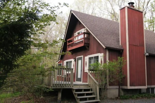 Tranquil Chalet near Jim Thorpe