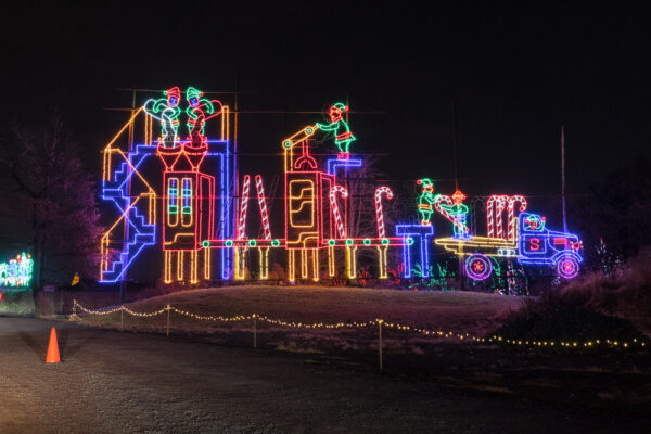 Elves making candy canes at Shady Brook Farm's Christmas light display