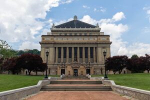 Visiting the Soldiers and Sailors Memorial Hall and Museum in Pittsburgh
