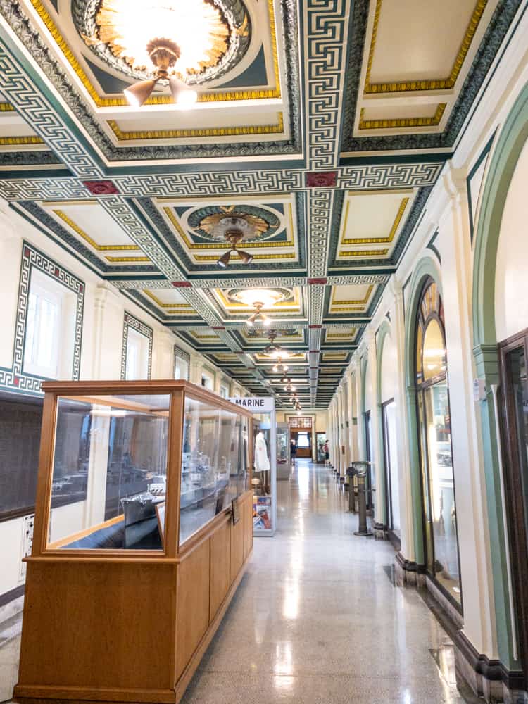 Visiting the Soldiers and Sailors Memorial Hall and Museum in