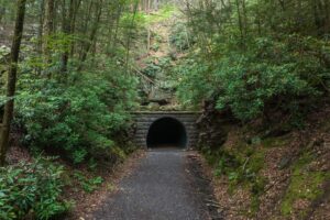 How to Get to Poe Paddy Tunnel in Bald Eagle State Forest