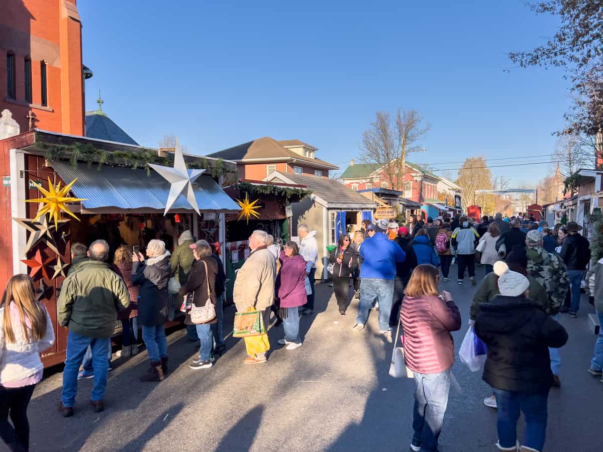 Experiencing the Festive Mifflinburg Christkindl Market Uncovering PA