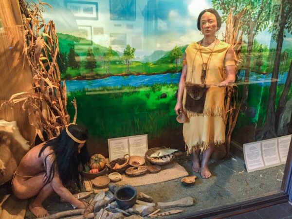 Lenape diorama in the Museum of Indian Culture in the Lehigh Valley of Pennsylvania