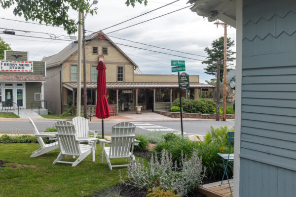 Shops in Eagles Mere, Pennsylvania