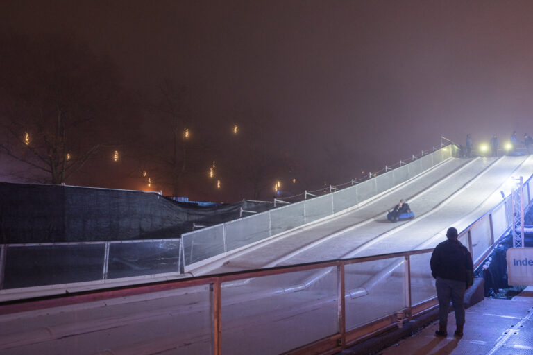 Exploring the Lights at Tinseltown Holiday Spectacular in Philadelphia