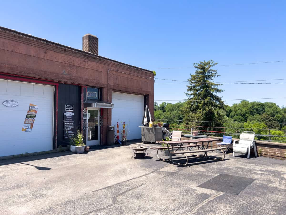 Gaming Fun at Pinball Perfection near Pittsburgh - Uncovering PA